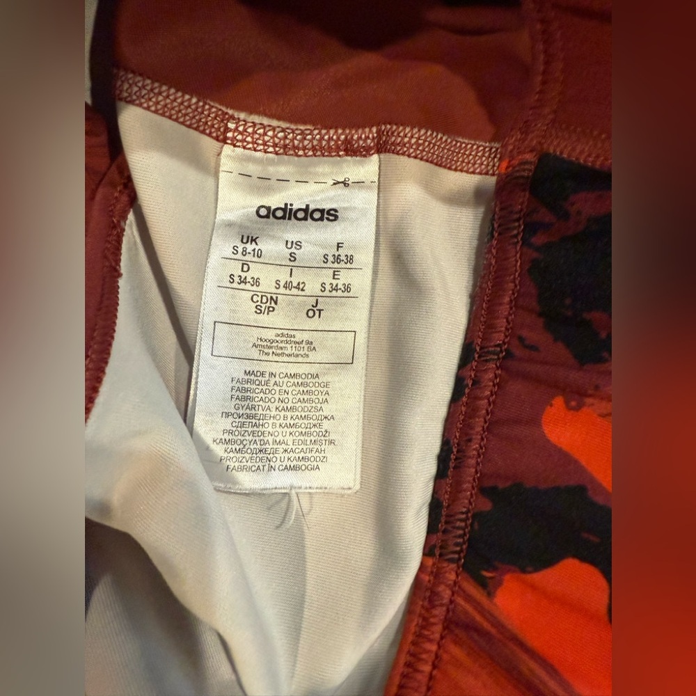 adidas X Zoe Saldana Legacy Red Collection Low-Impact Sports Bra Sz(S) - Picture 3 of 3